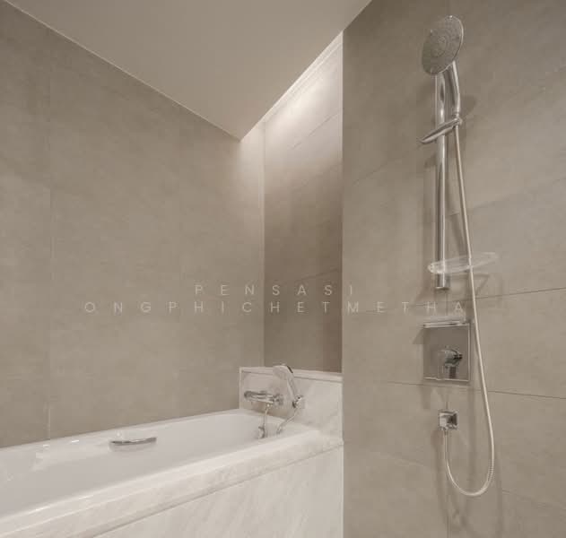 Piya Residence, Bangkok, Soi Sukhumvit 28-30, Khong Tan, Khlong Toei, Bangkok, 2 Bedrooms, 110 sqm, Apartment For Rent, by Pensasi Ongphichetmetha, 500195170 - DDproperty.com