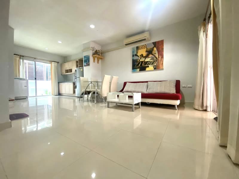 ให้เช่า - Baan Klang Muang Luzern Sukhumvit : บ้านกลางเมือง ลูเซิร์น สุขุมวิท (อ่อนนุช 46), กรุงเทพ