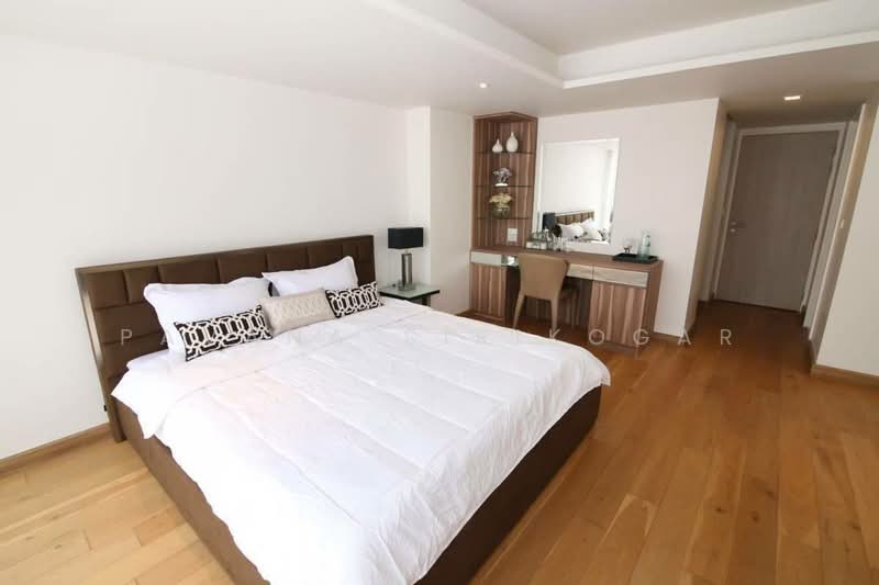 Downtown Forty Nine, Bangkok, Sukhumvit 39 Road, Khlong Tan Nua, Watthana, Bangkok, 3 Bedrooms, 133 sqm, Condo For Rent, by Pavana Sirikogar, 500195200 - DDproperty.com