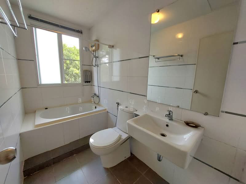 Single house for sale, Casa Ville Sriracha-Suan Suea, Chonburi. 66.2 sq.wah, corner unit. Great inve, Chon Buri (Pattaya), Surasak, Si Racha, Chon Buri (Pattaya), 3 Bedrooms, 130 sqm, Single Detached House For Sale, by สิริกาญจน์ กุลจิราธีรัตม์, 500195203 - DDproperty.com