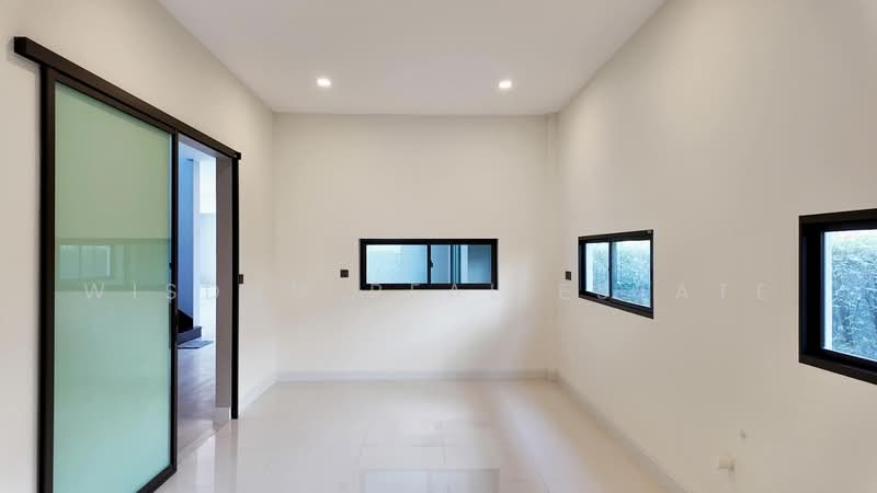 Grand Bangkok Boulevard Pinklao-Kanchana, Bangkok, Bang Ramat Rd, Bang Ra Mat, Taling Chan, Bangkok, 5 Bedrooms, 620 sqm, Single Detached House For Sale, by Wisdom Real Estate, 500195217 - DDproperty.com