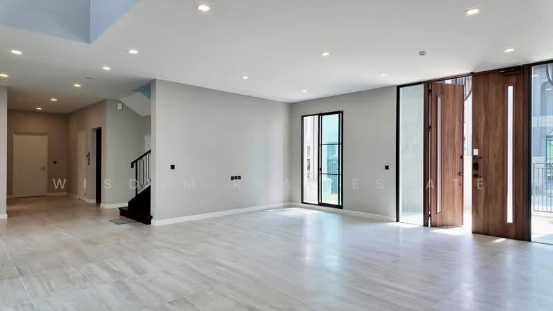 Grand Bangkok Boulevard Pinklao-Kanchana, Bangkok, Bang Ramat Rd, Bang Ra Mat, Taling Chan, Bangkok, 5 Bedrooms, 620 sqm, Single Detached House For Sale, by Wisdom Real Estate, 500195217 - DDproperty.com