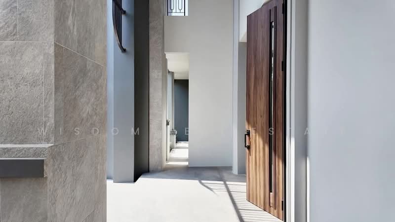 Grand Bangkok Boulevard Pinklao-Kanchana, Bangkok, Bang Ramat Rd, Bang Ra Mat, Taling Chan, Bangkok, 5 Bedrooms, 620 sqm, Single Detached House For Sale, by Wisdom Real Estate, 500195217 - DDproperty.com