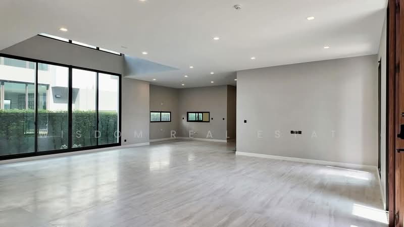Grand Bangkok Boulevard Pinklao-Kanchana, Bangkok, Bang Ramat Rd, Bang Ra Mat, Taling Chan, Bangkok, 5 Bedrooms, 620 sqm, Single Detached House For Sale, by Wisdom Real Estate, 500195217 - DDproperty.com
