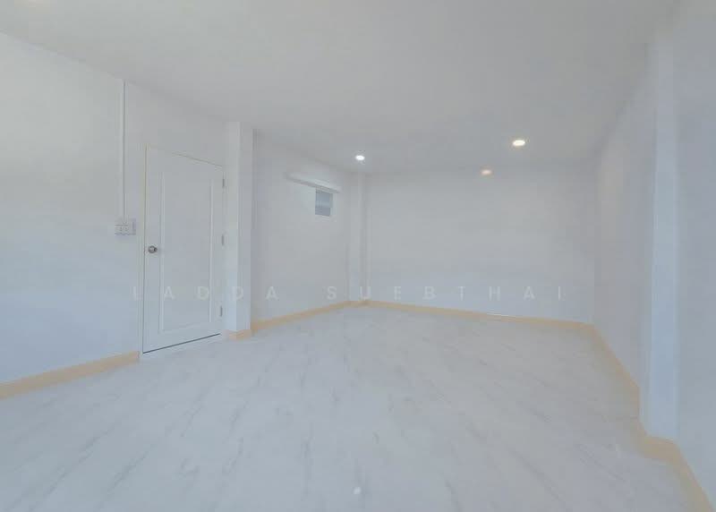 Buathong Thani : บัวทองธานี, นนทบุรี, ซอย หมู่บ้านบัวทองธานี, บางบัวทอง, บางบัวทอง, นนทบุรี, 104 ตร.ม., บ้านเดี่ยว ขาย, โดย Ladda Suebthai, 500195241 - DDproperty.com