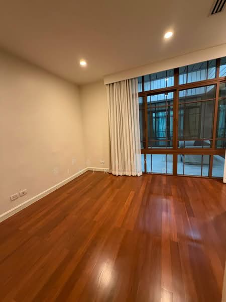 Baan Sansiri Sukhumvit 67, Bangkok, 32 Soi Sukhumvit 67, Phra Kanong Nua, Watthana, Bangkok, 4 Bedrooms, 394 sqm, Single Detached House For Rent, by Pavana Sirikogar, 500195262 - DDproperty.com