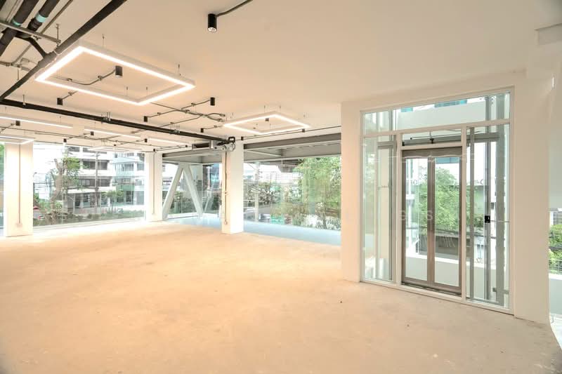 Stand Alone office building for rent/sales, กรุงเทพ, สวนหลวง, สวนหลวง, กรุงเทพ, 1,500 ตร.ม., สำนักงาน ให้เช่า, โดย Suphanan Saengsak, 500195267 - DDproperty.com