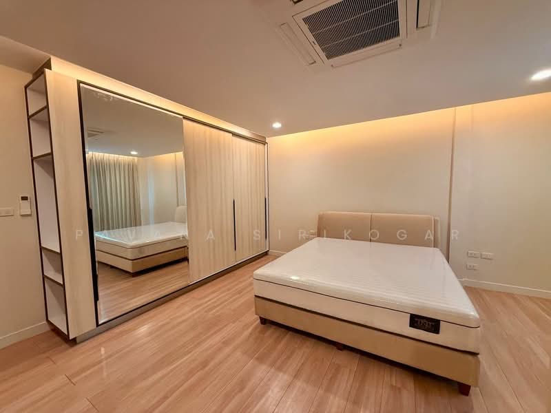 3-BR Townhouse, Bangkok, Khlong Tan Nua, Watthana, Bangkok, 3 Bedrooms, 230 sqm, Townhouse For Rent, by Pavana Sirikogar, 500195285 - DDproperty.com