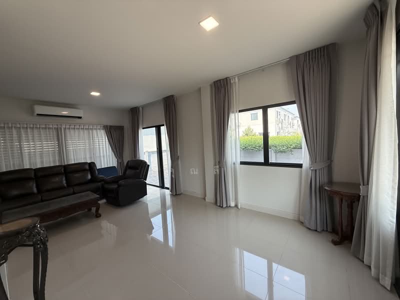 Grande Pleno Phahol-Vibhavadi, Pathum Thani, Klong 1 Klongluang, Khlong Nung, Khlong Luang, Pathum Thani, 3 Bedrooms, 161 sqm, Townhouse For Sale, by คุณลี, 500195311 - DDproperty.com
