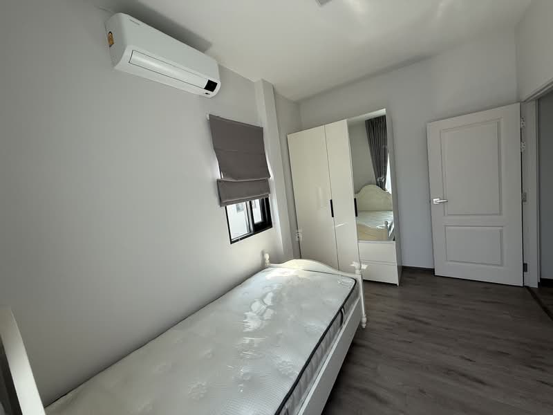 Grande Pleno Phahol-Vibhavadi, Pathum Thani, Klong 1 Klongluang, Khlong Nung, Khlong Luang, Pathum Thani, 3 Bedrooms, 161 sqm, Townhouse For Sale, by คุณลี, 500195311 - DDproperty.com