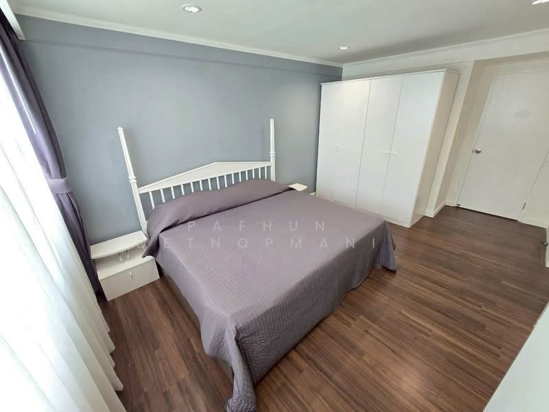 Lake Avenue Sukhumvit 16, Bangkok, Soi Sammitr Sukhumvit Road, Khlong Tan Nua, Watthana, Bangkok, 2 Bedrooms, 126 sqm, Condo For Rent, by Pafhun  Detnopmani , 500195338 - DDproperty.com