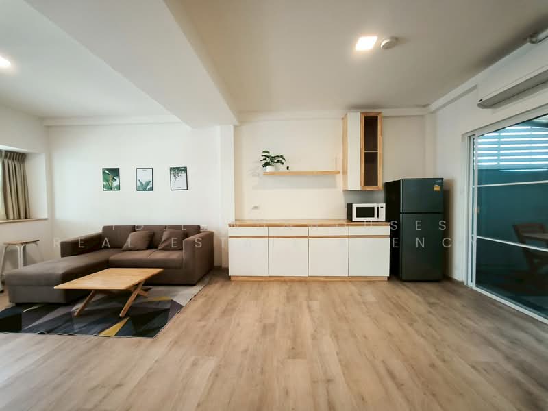 Indy 2 Bangna-Ramkhamhaeng 2, Bangkok, Soi Ramkhamhaeng 2, Dok Mai, Prawet, Bangkok, 2 Bedrooms, 99 sqm, Townhouse For Rent, by YTD Land&houses Real Estate Agency, 500195376 - DDproperty.com