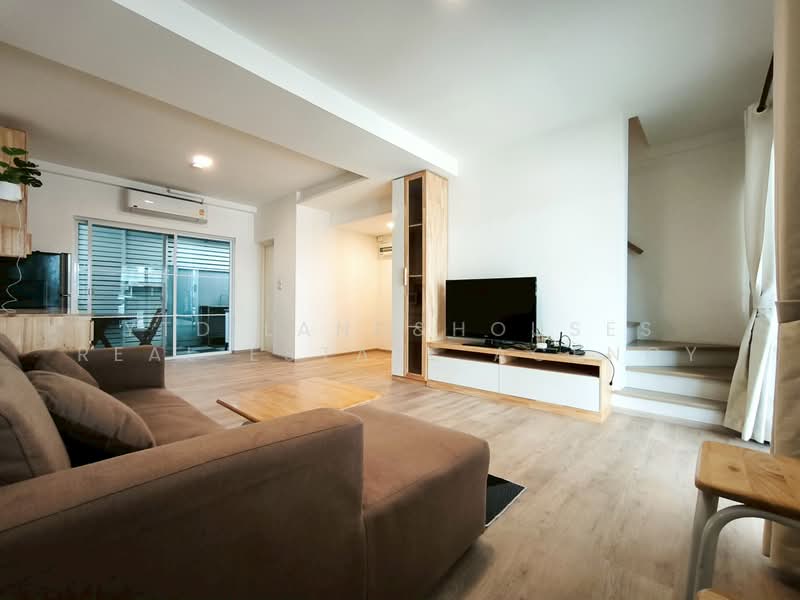 Indy 2 Bangna-Ramkhamhaeng 2, Bangkok, Soi Ramkhamhaeng 2, Dok Mai, Prawet, Bangkok, 2 Bedrooms, 99 sqm, Townhouse For Rent, by YTD Land&houses Real Estate Agency, 500195376 - DDproperty.com