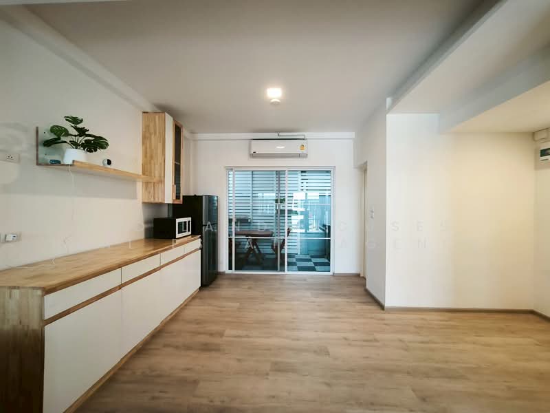 Indy 2 Bangna-Ramkhamhaeng 2, Bangkok, Soi Ramkhamhaeng 2, Dok Mai, Prawet, Bangkok, 2 Bedrooms, 99 sqm, Townhouse For Rent, by YTD Land&houses Real Estate Agency, 500195376 - DDproperty.com