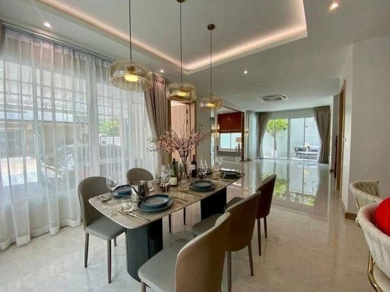 วิลล่าราชาวดี, ชลบุรี, หนองปรือ, บางละมุง, ชลบุรี, 226 ตร.ม., วิลล่า ขาย, โดย Sathida Limphasut (App), 500195383 - DDproperty.com