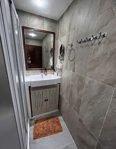 Ratchathewi Tower, Bangkok, 1 Petchburi, Thanon Phaya Thai, Ratchathewi, Bangkok, 2 Bedrooms, 66 sqm, Condo For Rent, by Methee Chaopanich, 500195384 - DDproperty.com