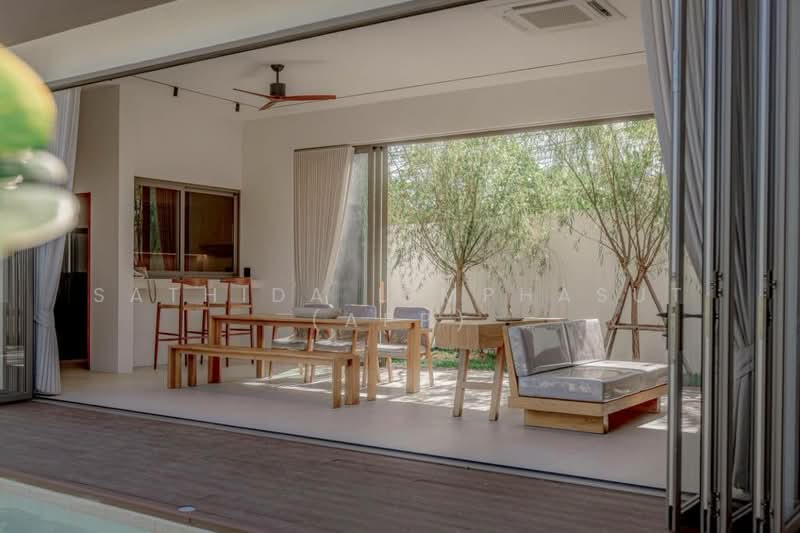 Stunning Modern Tropical Japanese Zen Villa, Chon Buri (Pattaya), Nong Pru, Bang Lamung (Pattaya), Chon Buri (Pattaya), 4 Bedrooms, 410 sqm, Villa For Sale, by Sathida Limphasut (App), 500195404 - DDproperty.com