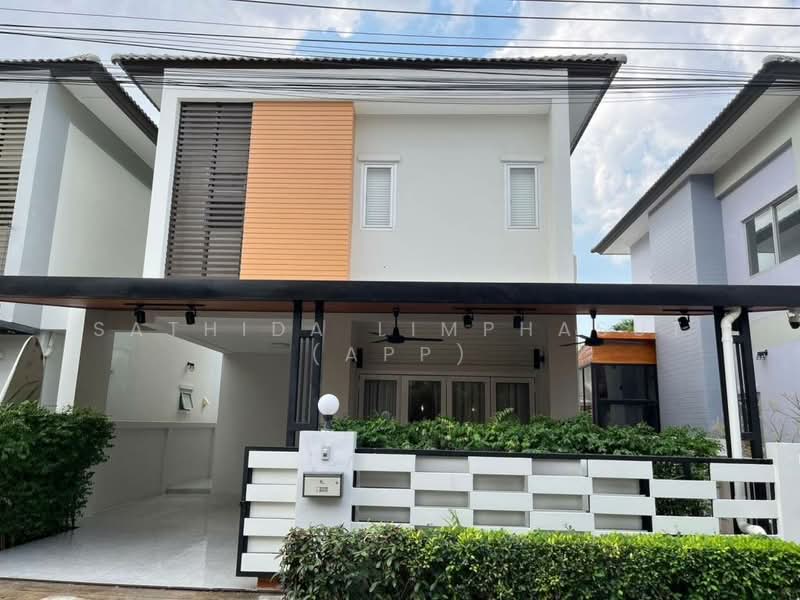 Patta Ville Village : หมู่บ้านภัททา วิลล์, ชลบุรี, พรประภานิมิตร 26 เมืองพัทยา, บางละมุง, บางละมุง, ชลบุรี, 160 ตร.ม., วิลล่า ขาย, โดย Sathida Limphasut (App), 500195502 - DDproperty.com