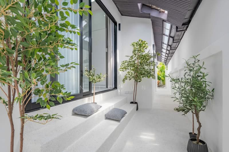 Srisuk Villa Pattaya, Chon Buri (Pattaya), Nong Pru, Bang Lamung (Pattaya), Chon Buri (Pattaya), 5 Bedrooms, 220 sqm, Villa For Sale, by Valen Lokunpai , 500195505 - DDproperty.com