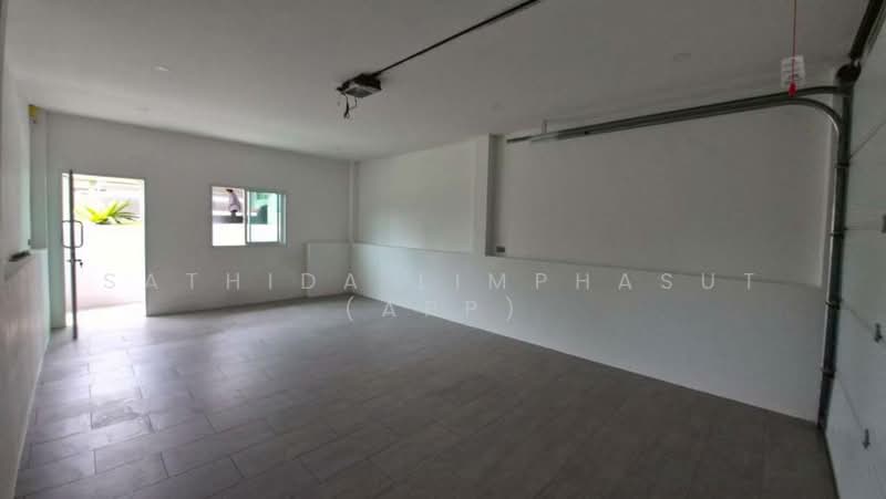 Phoenix Gold Golf & Country Club, Chon Buri (Pattaya), Huai Yai, Bang Lamung (Pattaya), Chon Buri (Pattaya), 3 Bedrooms, 280 sqm, Villa For Rent, by Sathida Limphasut (App), 500195540 - DDproperty.com