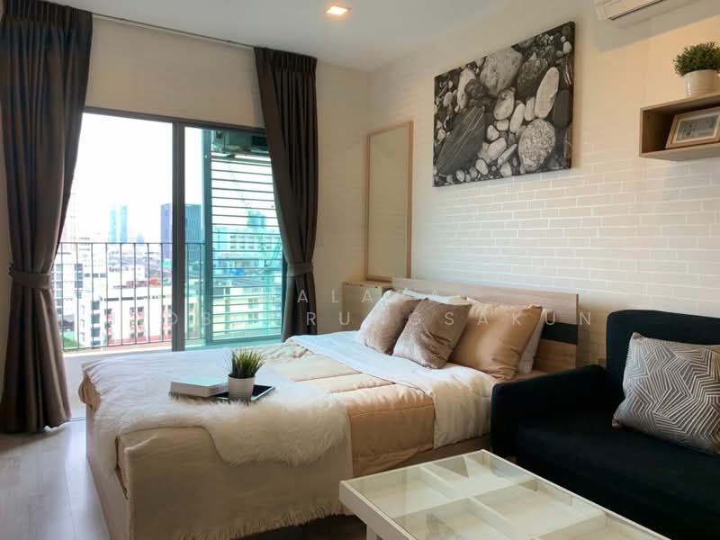 IDEO MOBI Sukhumvit 81, Bangkok, 2097 Sukhumvit Road, Bang Chak, Phra Khanong, Bangkok, 1 Bedroom, 22 sqm, Condo For Rent, by Walapa Jidbumrungsakun, 500195548 - DDproperty.com