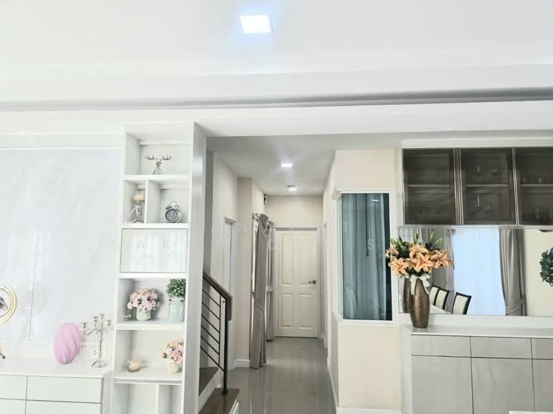 Golden Neo Bangna-Suan Luang, Bangkok, Bangna-Trad Road + Expressway, Dok Mai, Prawet, Bangkok, 3 Bedrooms, 163 sqm, Single Detached House For Rent, by Tanapat Sakonsontised, 500195589 - DDproperty.com