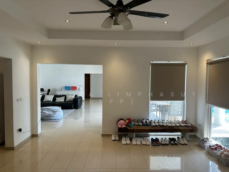 Siam Royal View, Chon Buri (Pattaya), Nong Pru, Bang Lamung (Pattaya), Chon Buri (Pattaya), 4 Bedrooms, 450 sqm, Villa For Sale, by Sathida Limphasut (App), 500195597 - DDproperty.com