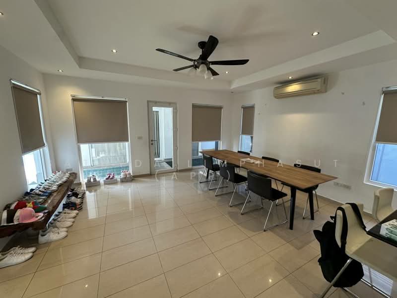 Siam Royal View, Chon Buri (Pattaya), Nong Pru, Bang Lamung (Pattaya), Chon Buri (Pattaya), 4 Bedrooms, 450 sqm, Villa For Sale, by Sathida Limphasut (App), 500195597 - DDproperty.com