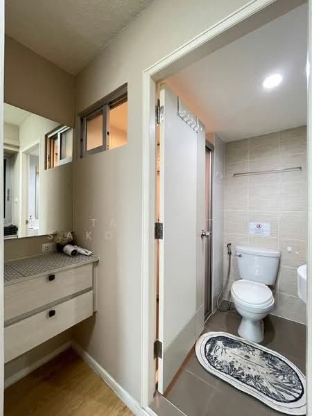 Lumpini Ville On Nut-Latkrabang, Bangkok, Lat Krabang Road, Lat Krabang, Lat Krabang, Bangkok, 2 Bedrooms, 58 sqm, Condo For Rent, by Tanapat Sakonsontised, 500195605 - DDproperty.com