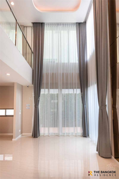 Qualitia Sukhumvit 62, Bangkok, Sukhumvit 62 Alley, Bang Chak, Phra Khanong, Bangkok, 3 Bedrooms, 300 sqm, Townhouse For Sale, by Sirirut Havee Akehurst, 500195650 - DDproperty.com