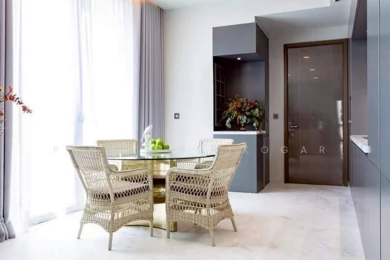 The Monument Thonglor, Bangkok, 998 Thonglor Road, Khlong Tan Nua, Watthana, Bangkok, 2 Bedrooms, 125 sqm, Condo For Rent, by Pavana Sirikogar, 500195658 - DDproperty.com