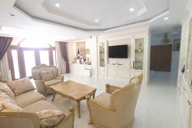 บ้านเดี่ยว 3 ชั้น ถนนสืบสิริ ซอยสืบสิริ 3/22 ตำบลในเมือง อำเภอเมืองนครราชสีมา จังหวัดนครราชสีมา, นครราชสีมา, มิตรภาพ, ปรุใหญ่, เมืองนครราชสีมา, นครราชสีมา, 1,576 ตร.ม., บ้านเดี่ยว ขาย, โดย ภัทรนัน อิศรางกูร ณ อยุธยา, 500195665 - DDproperty.com