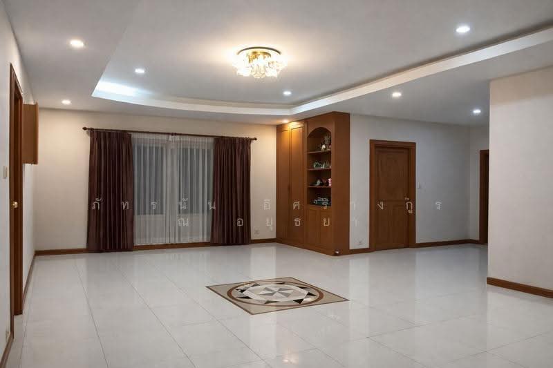 บ้านเดี่ยว 3 ชั้น ถนนสืบสิริ ซอยสืบสิริ 3/22 ตำบลในเมือง อำเภอเมืองนครราชสีมา จังหวัดนครราชสีมา, นครราชสีมา, มิตรภาพ, ปรุใหญ่, เมืองนครราชสีมา, นครราชสีมา, 1,576 ตร.ม., บ้านเดี่ยว ขาย, โดย ภัทรนัน อิศรางกูร ณ อยุธยา, 500195665 - DDproperty.com