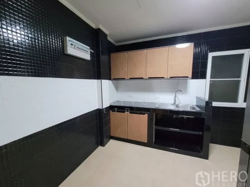 Supalai Suanluang : ศุภาลัย สวนหลวง, กรุงเทพ, ถนนเฉลิมพระเกียรติ ร.9, ประเวศ, ประเวศ, กรุงเทพ, 300 ตร.ม., บ้านเดี่ยว ให้เช่า, โดย Hero Realtor Co., Ltd., 500195667 - DDproperty.com