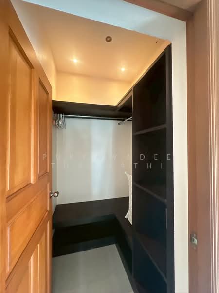 Foxlea Villa, Chon Buri (Pattaya), Nong Pla Lai, Bang Lamung (Pattaya), Chon Buri (Pattaya), 4 Bedrooms, 800 sqm, Villa For Rent, by Pukkawadee Thapmathi, 500195676 - DDproperty.com