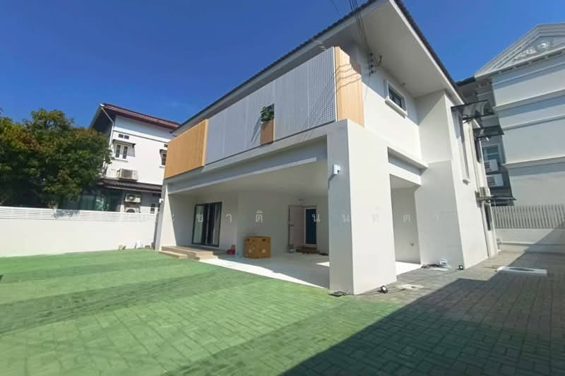 ขาย/เช่า บ้านเดี่ยว เนื้อที่ 68 ตร.ว. ซอยรัชดานิเวศน์ 14 (แยกเหม่งจ๋าย), กรุงเทพ, สามเสนนอก, ห้วยขวาง, กรุงเทพ, 270 ตร.ม., บ้านเดี่ยว ขาย, โดย ชนะชาติ นนท์ตา, 500195682 - DDproperty.com