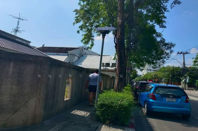 ขาย/เช่า บ้านเดี่ยว เนื้อที่ 68 ตร.ว. ซอยรัชดานิเวศน์ 14 (แยกเหม่งจ๋าย), Bangkok, Samsen Nok, Huai Khwang, Bangkok, 4 Bedrooms, 270 sqm, Single Detached House For Sale, by ชนะชาติ นนท์ตา, 500195682 - DDproperty.com