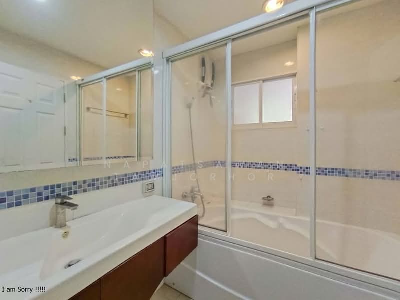 Life @ Ratchada-Huai Khwang, Bangkok, 189 Pracharatbamphen Road, Huai Khwang, Huai Khwang, Bangkok, 1 Bedroom, 40 sqm, Condo For Sale, by Napatsawan Tamjorhor, 500195698 - DDproperty.com