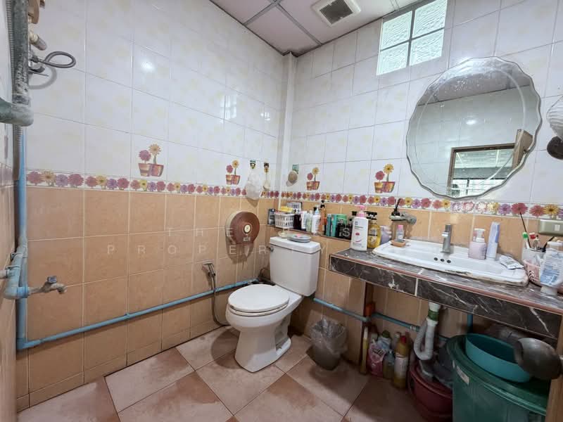 หมู่บ้านร่มฟ้า นครปฐม, Nakhon Pathom, Sanam Chan, Muang Nakhon Pathom, Nakhon Pathom, 3 Bedrooms, 120 sqm, Single Detached House For Sale, by The Best Property  ส้ม, 500195725 - DDproperty.com