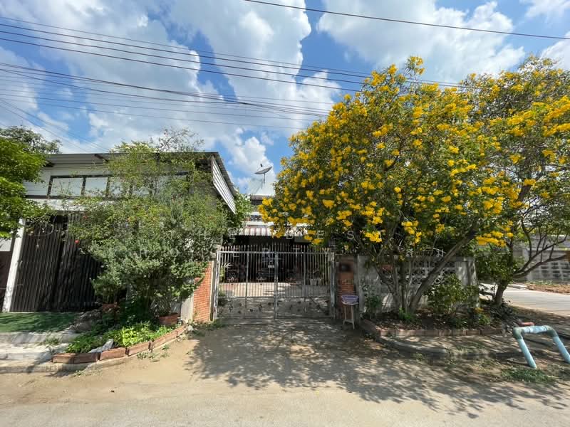 หมู่บ้านร่มฟ้า นครปฐม, Nakhon Pathom, Sanam Chan, Muang Nakhon Pathom, Nakhon Pathom, 3 Bedrooms, 120 sqm, Single Detached House For Sale, by The Best Property  ส้ม, 500195725 - DDproperty.com