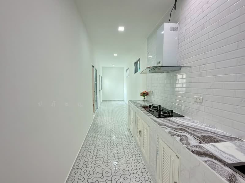 K.C. Park Ville 3, Bangkok, Sam Wa Tawan Tok, Khlong Sam Wa, Bangkok, 4 Bedrooms, 150 sqm, Single Detached House For Sale, by ปภัชญา ธนัตถ์ภรณ์, 500195739 - DDproperty.com