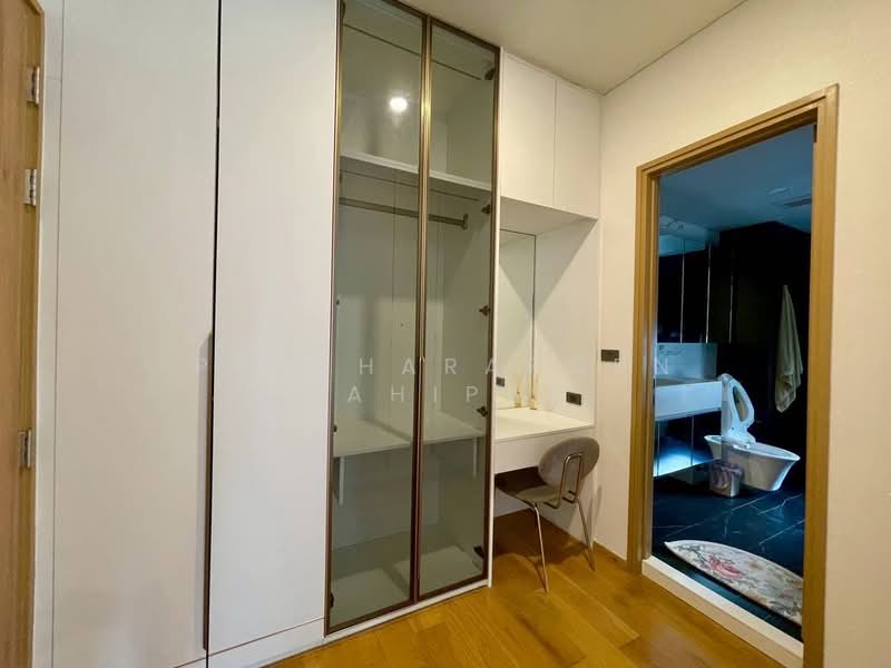 Siamese Exclusive Sukhumvit 31, Bangkok, 75 Soi Sukhumvit 31, Khlong Tan Nua, Watthana, Bangkok, 3 Bedrooms, 180 sqm, Condo For Rent, by Petcharaporn Mahipan, 500195743 - DDproperty.com