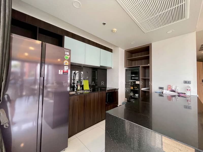 Siamese Exclusive Sukhumvit 31, Bangkok, 75 Soi Sukhumvit 31, Khlong Tan Nua, Watthana, Bangkok, 3 Bedrooms, 180 sqm, Condo For Rent, by Petcharaporn Mahipan, 500195743 - DDproperty.com