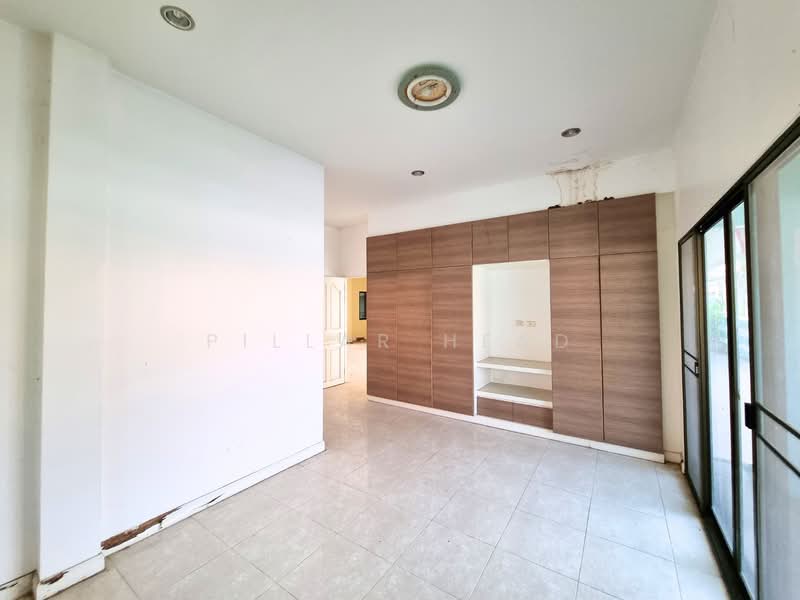 ขายด่วน! บ้านเดี่ยว 1 ชั้น ตามสภาพ ต่ำกว่าราคาตลาด โครงการบ้านสวนเนรมิต ชัยพฤกษ์ 2, ชลบุรี, หนองปรือ, บางละมุง, ชลบุรี, 250 ตร.ม., บ้านเดี่ยว ขาย, โดย Pillar Head, 500195753 - DDproperty.com