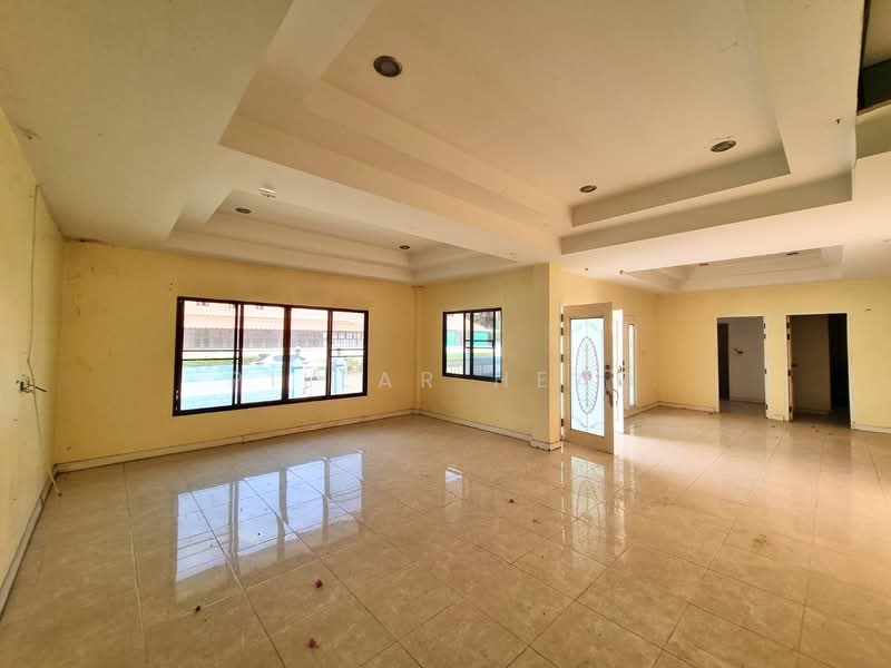 ขายด่วน! บ้านเดี่ยว 1 ชั้น ตามสภาพ ต่ำกว่าราคาตลาด โครงการบ้านสวนเนรมิต ชัยพฤกษ์ 2, Chon Buri (Pattaya), Nong Pru, Bang Lamung (Pattaya), Chon Buri (Pattaya), 4 Bedrooms, 250 sqm, Single Detached House For Sale, by Pillar Head, 500195753 - DDproperty.com