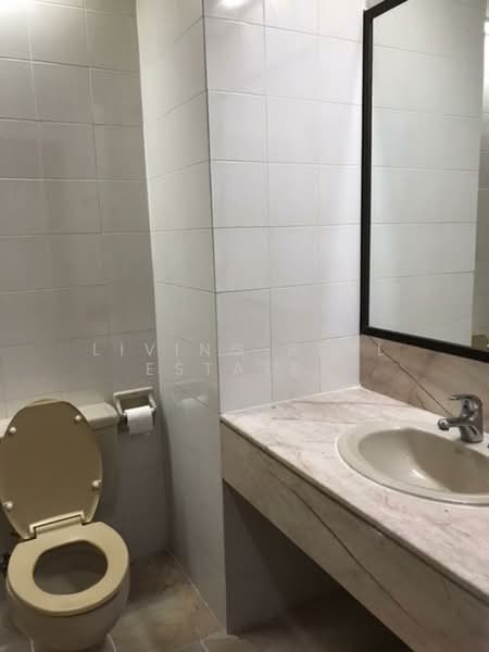 Lumpini Park View, Bangkok, Rama 4, Thung Maha Mek, Sathon, Bangkok, 1 Bedroom, 36 sqm, Condo For Rent, by Living Real Estates, 500195763 - DDproperty.com