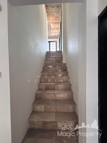 Commercial Building For Rent in Soi Sukhumvit 39, Bangkok, Khlong Tan Nua, Watthana, Bangkok, , 260 sqm, Shophouse For Rent, by Magic Property, 500195785 - DDproperty.com