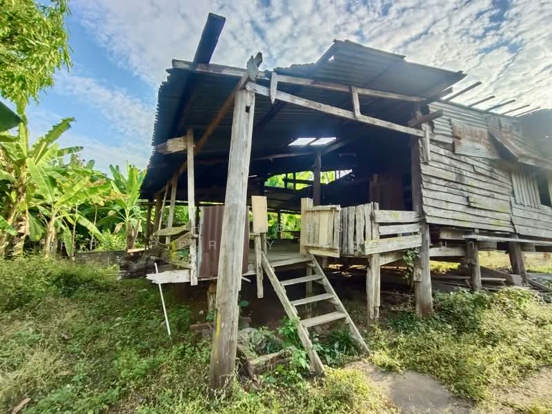 ที่ดินท่าอิฐ อุตรดิตถ์, อุตรดิตถ์, ท่าอิฐ, เมืองอุตรดิตถ์, อุตรดิตถ์, 784 ตร.ม., ที่ดิน ขาย, โดย The Best Property น้อยหน่า, 500195793 - DDproperty.com