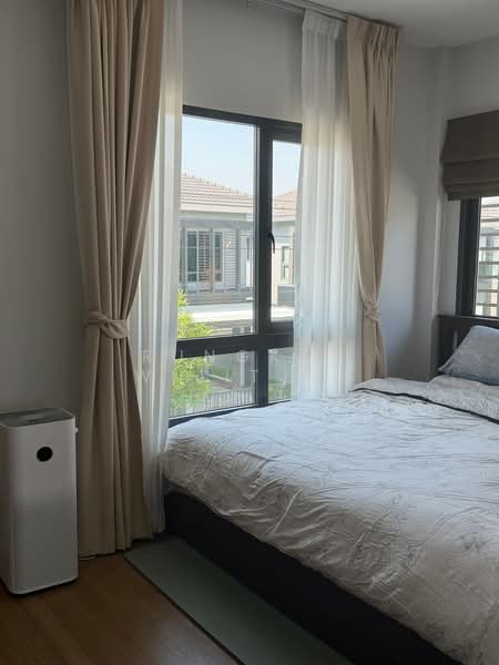 Centro Bangna-Kingkaew, Samut Prakan, Rachathewa, Bang Plee, Samut Prakan, 3 Bedrooms, 240 sqm, Single Detached House For Sale, by Rungkan Wijitjun, 500195796 - DDproperty.com