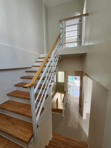 Baan Klang Muang S-Sense Rama 9-Ladprao, Bangkok, Soi Ladprao 84, Ladprao Road, Wang Thonglang, Wang Thonglang, Bangkok, 3 Bedrooms, 204 sqm, Townhouse For Rent, by Gun Henglite , 500195848 - DDproperty.com